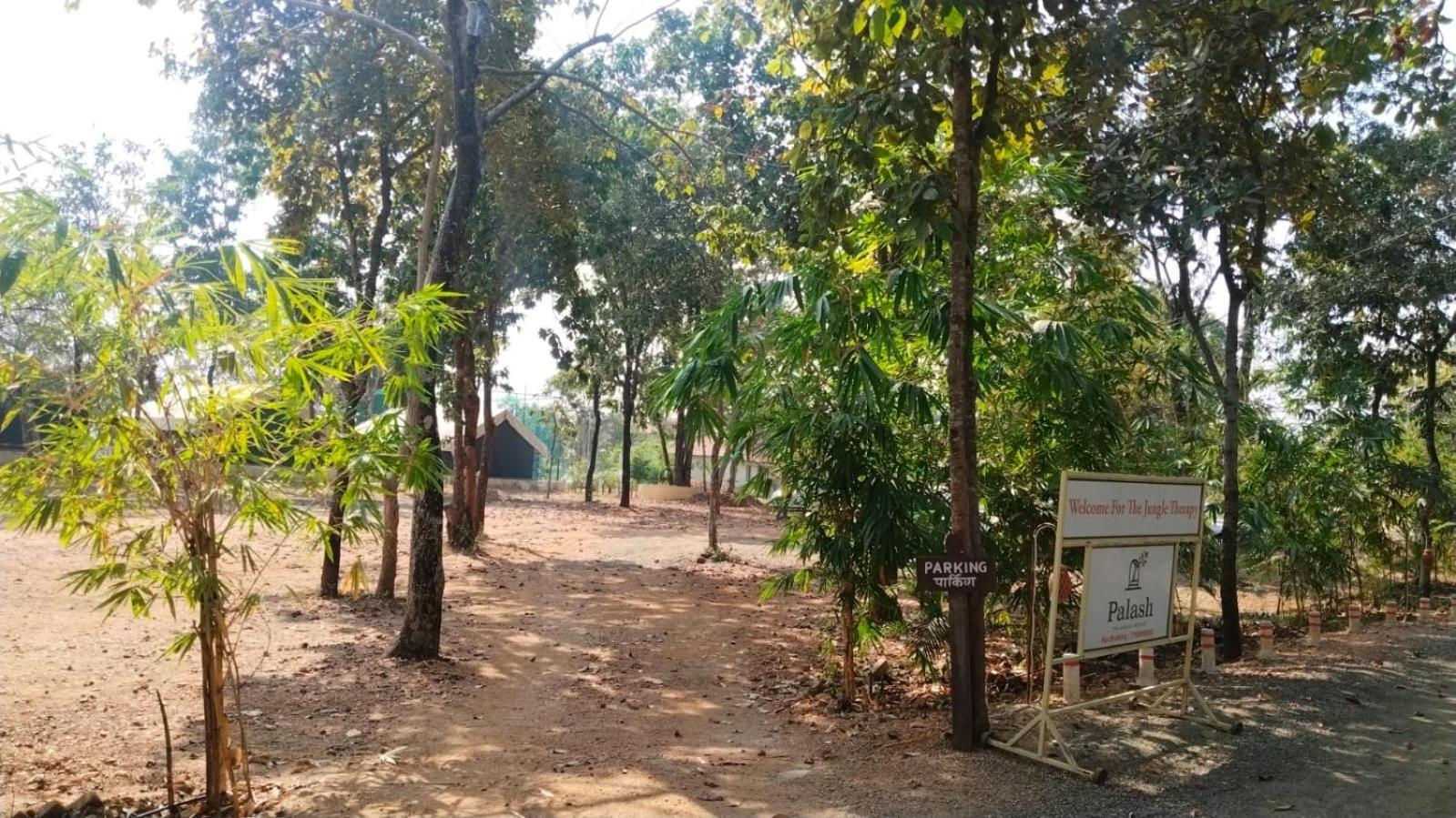 Palash The Jungle Resort Gondia Exterior photo