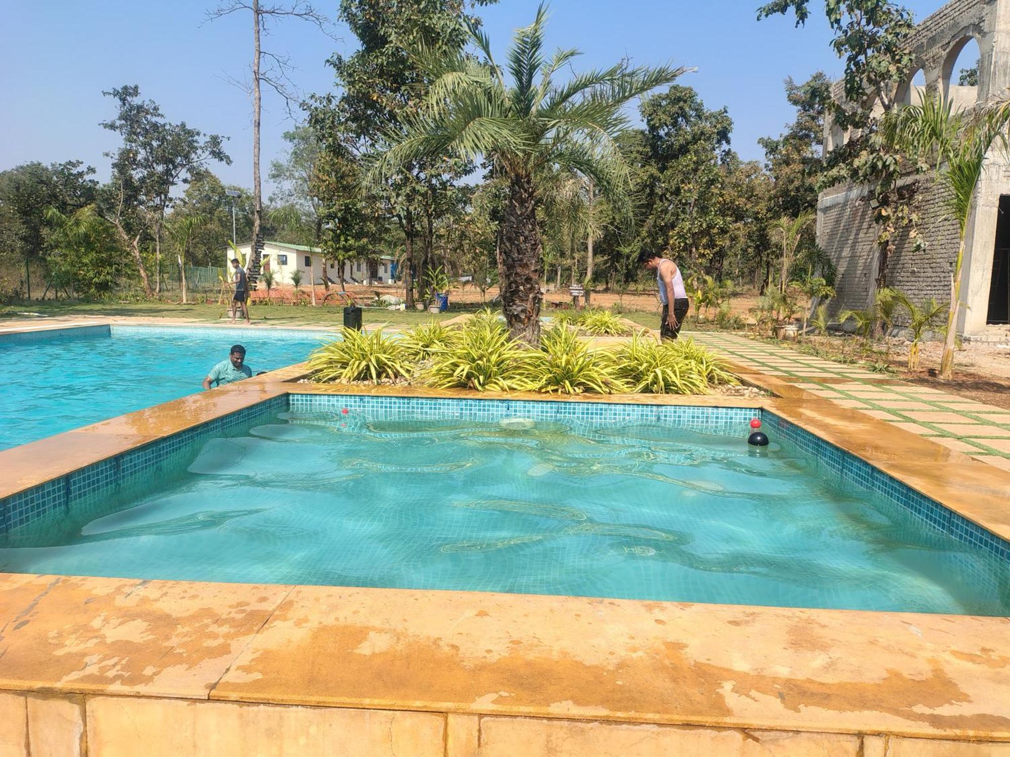 Palash The Jungle Resort Gondia Exterior photo